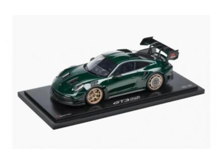 Porsche 911 GT3 RS (992) Manthey Kit (Brewster Green)