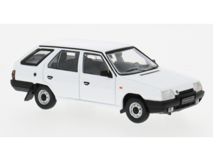 SKODA FORMAN 1990 IXO 1/43