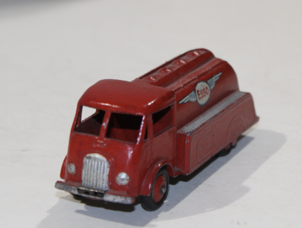 FORD CITERNE ESSO DINKY TOYS 1/43