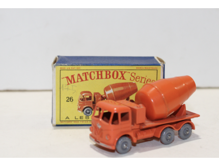 FODEN CEMENT MIXER MATCHBOX 1/64