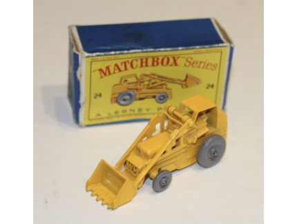 HYDRAULIC EXCAVATOR  JAUNE MATCHBOX 1/64