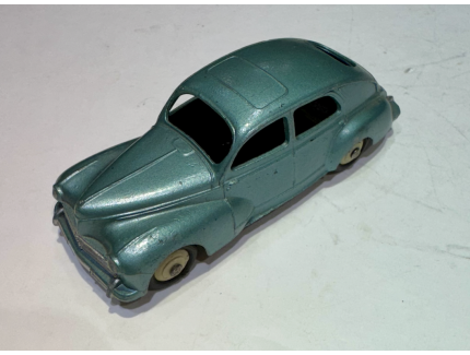 PEUGEOT 203 DINKY TOYS 1/43