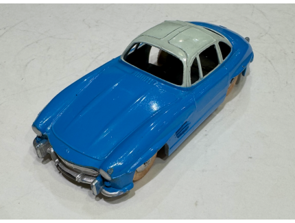 MERCEDES 3OO SL QUIRALOU 1/43
