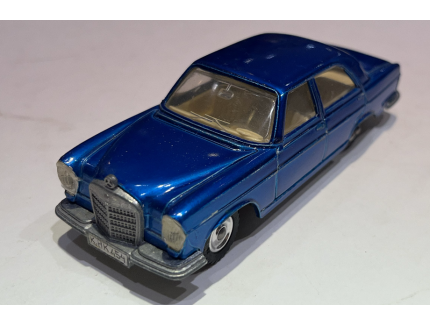 MERCEDES 250 SE DINKY TOYS 1/43