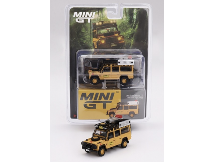 LAND ROVER Defender 110 Camel Trophy Amazon Team Turkey 1989 1/64 MINI GT