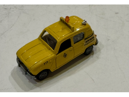 RENAULT 4L AHL MODELS 1/64