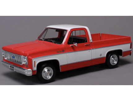 CHEVROLET C10 CHEYENNE SUPER 1974 MAISTO 1/18