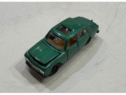 PEUGEOT 504 MAJORETTE 1/64