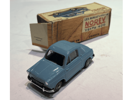VESPA 400 1/43 NOREV