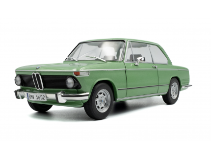 BMW 1602 SOLIDO 1/18