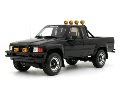 Toyota Hilux SR5 Glossy Black 202 1985 OTTO 1/18