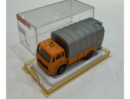 CAMION MERCEDES BENZ POUBEL MAJORETTE 1/64