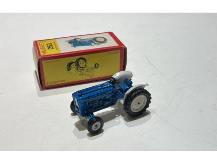 TRACTOR FORD 5000 MAJORETTE 1/64