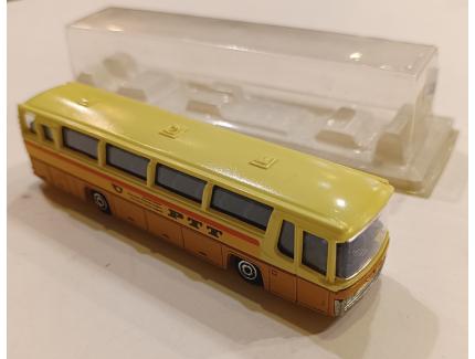 Autocar PPT majorette n°373 1/87