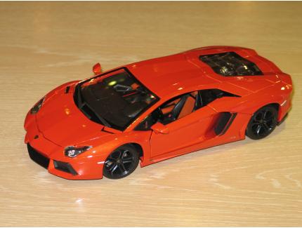 LAMBORGHINI AVENTADOR LP700-4 2011 BURAGO 1/18°