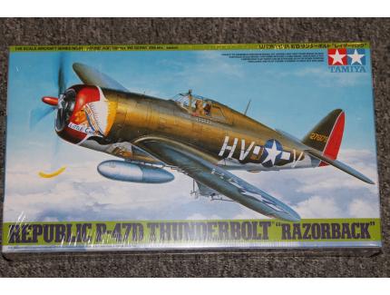 REPUBLIC P-47D THUNDERBOLT "RAZORBACK" 1944 TAMIYA 1/48°