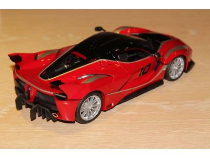 FERRARI FXX K 2016 ROUGE BURAGO 1/18°