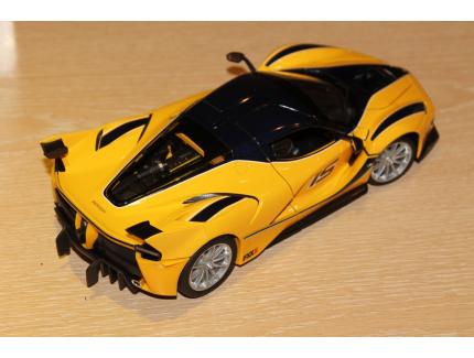 FERRARI FXX K 2016 JAUNE BURAGO 1/18°