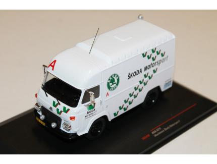 AVIA A21F  "SKODA MOTORSPORT" RALLY ASSISTANCE IXO 1/43°