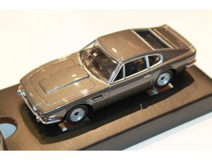 ASTON MARTIN V8 JAMES BOND CORGI 1/36°