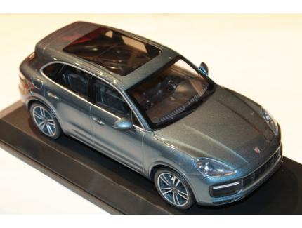 PORSCHE CAYENNE TURBO S 2017 MINICHAMPS 1/18°