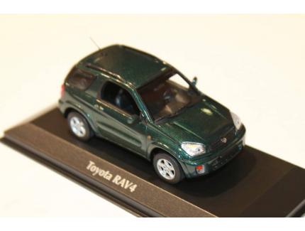 TOYOTA RAV4 VERT 2000 MAXICHAMPS
