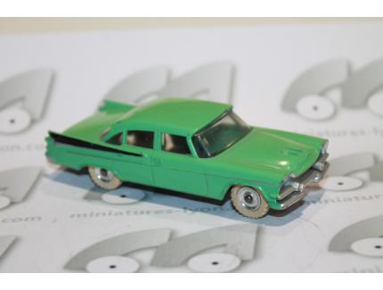 DODGE ROYAL SEDAN VERTE DINKY TOYS 1/43°