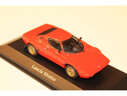 LANCIA STRATOS ROUGE 1974 MAXICHAMPS 1/43°