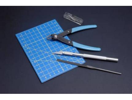 SET D'OUTILLAGES POUR MAQUETTISME ITALERI