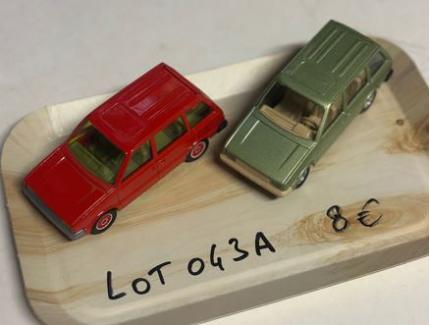 LOT Nissan 1/43
