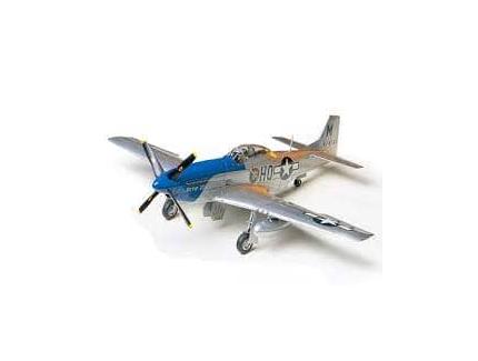 NORTH AMERICAN P-51D MUSTANG