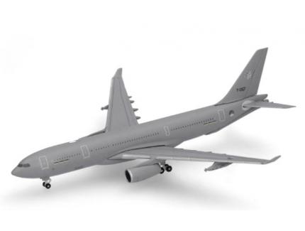 NATO Multinational Multirole Tanker Unit (MMU) Airbus A330 MRTT, Eindhoven Air Base – T-057 Herpa 1/500