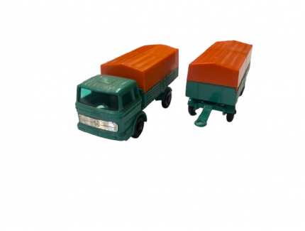 Camion de transport Mercedes Benz avec remorque Matchbox 1/87°