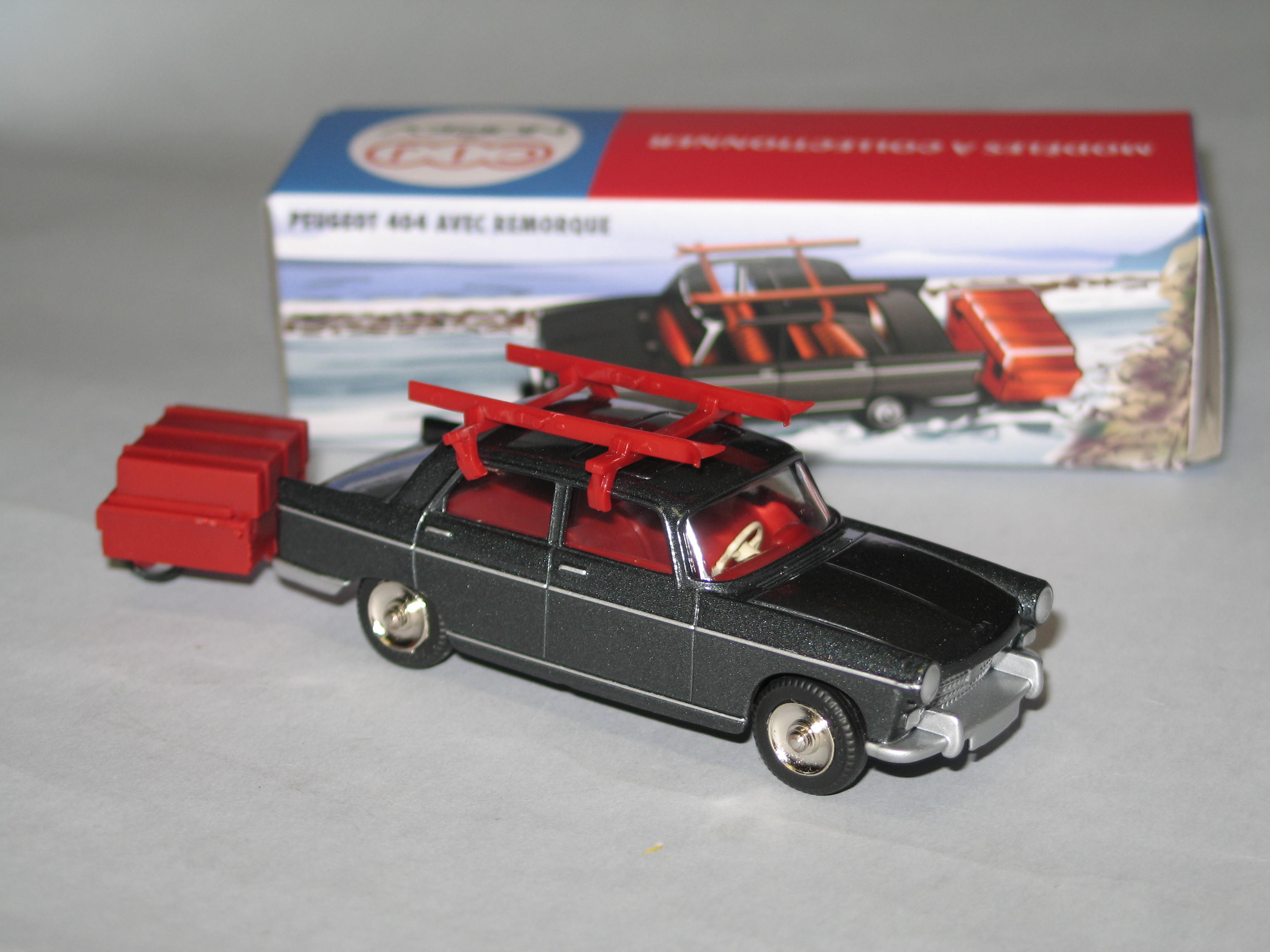 PEUGEOT 404 + REMORQUE CIJ 1/43°