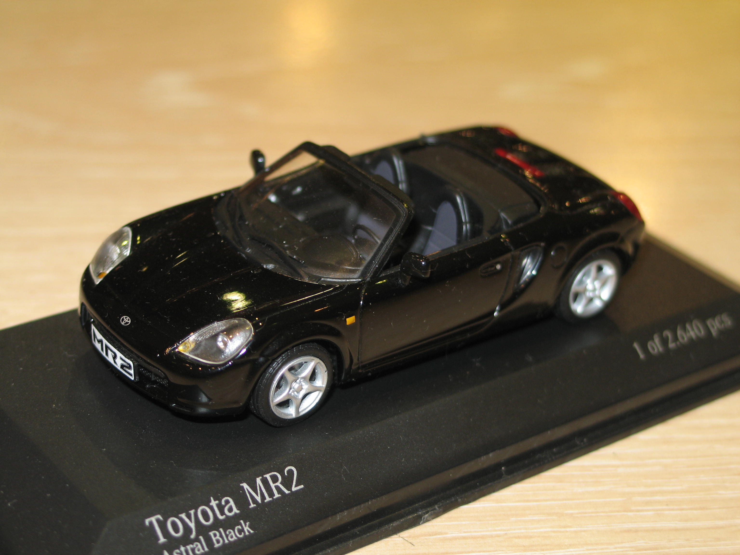 TOYOTA MR2 MINICHAMPS 1/43°