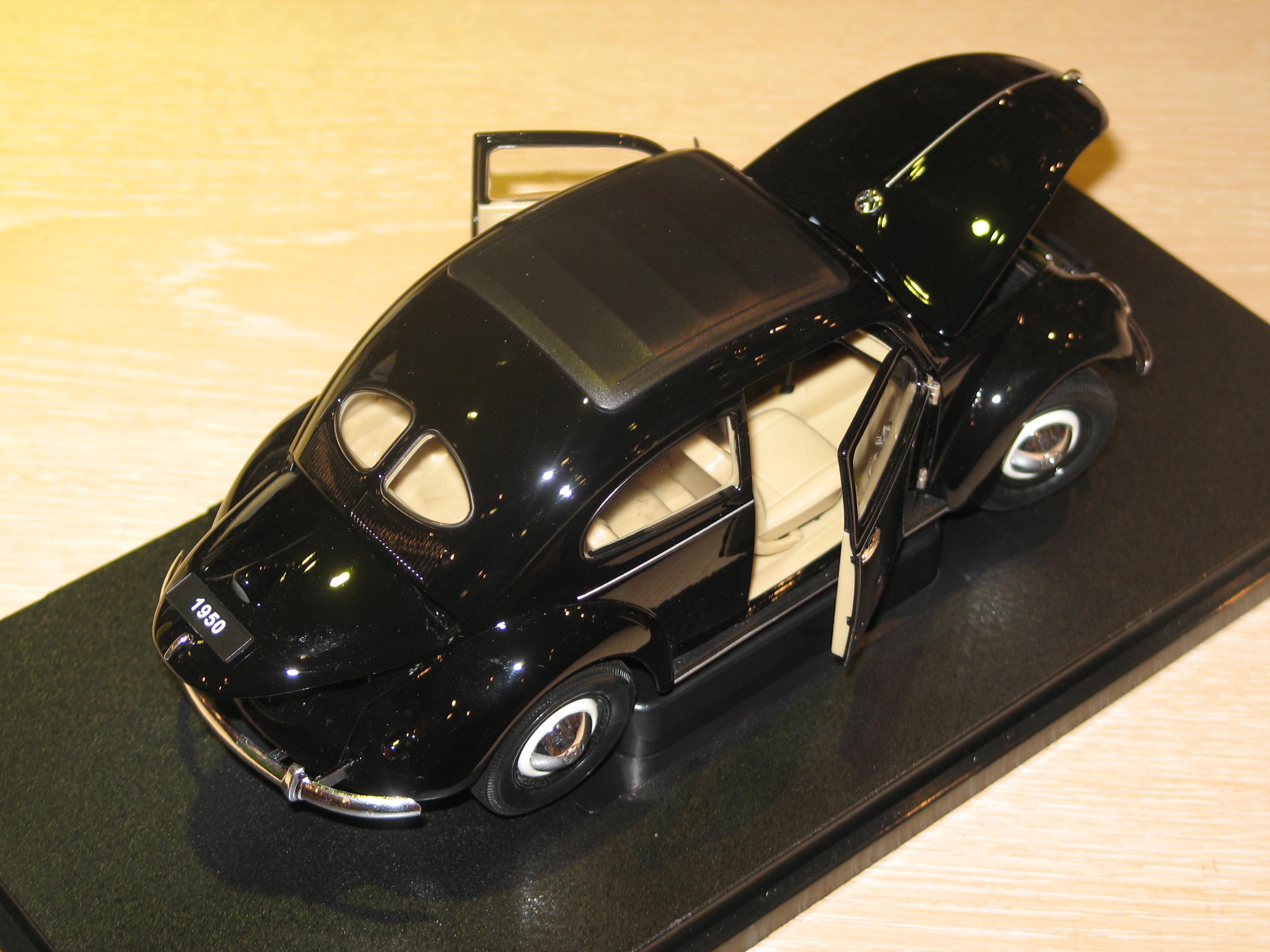 VW COX CLASSIC 1950 NOIR WELLY 1/18°