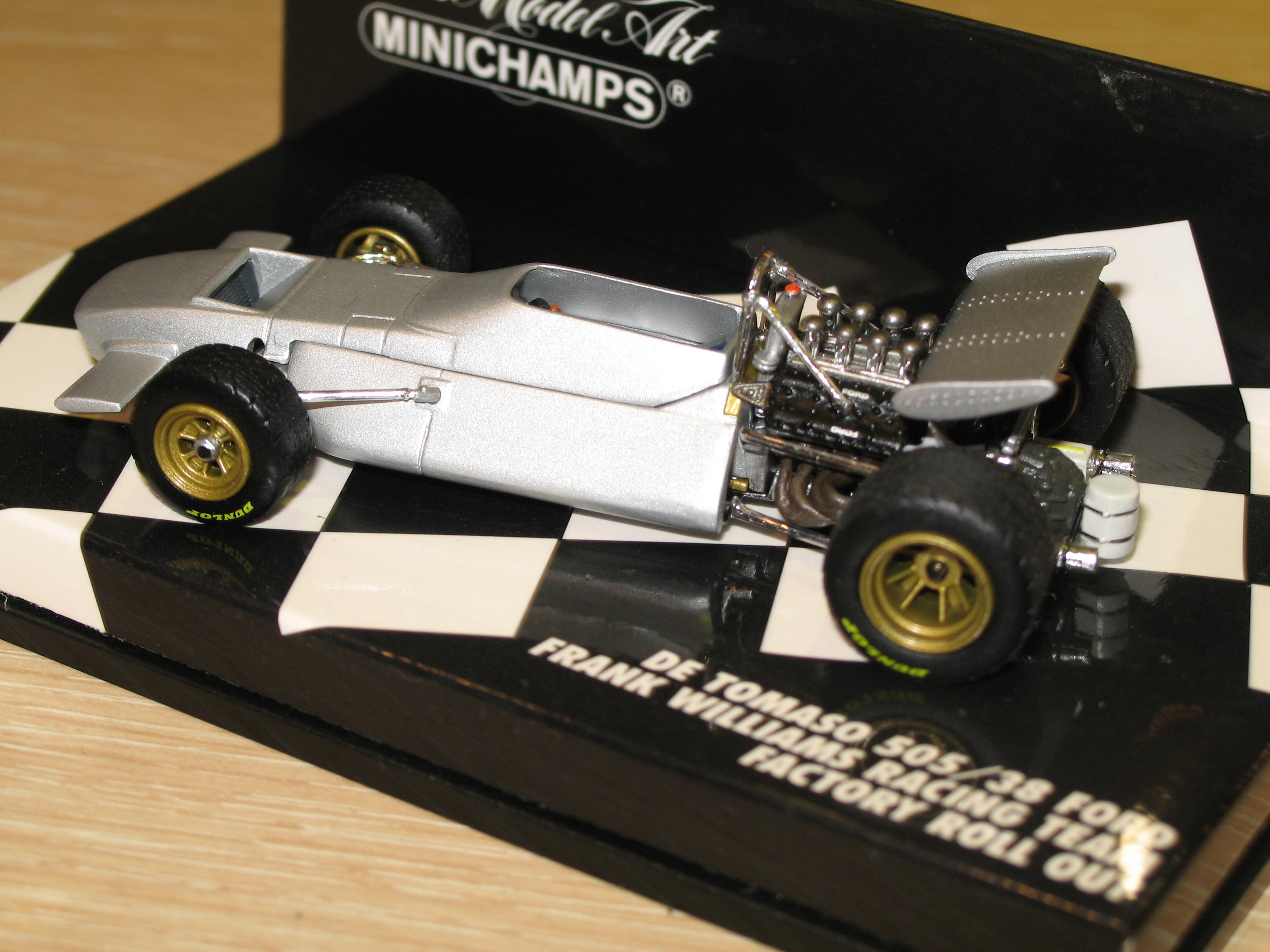 DE TOMASO 505/38 1970 MINICHAMPS 1/43°