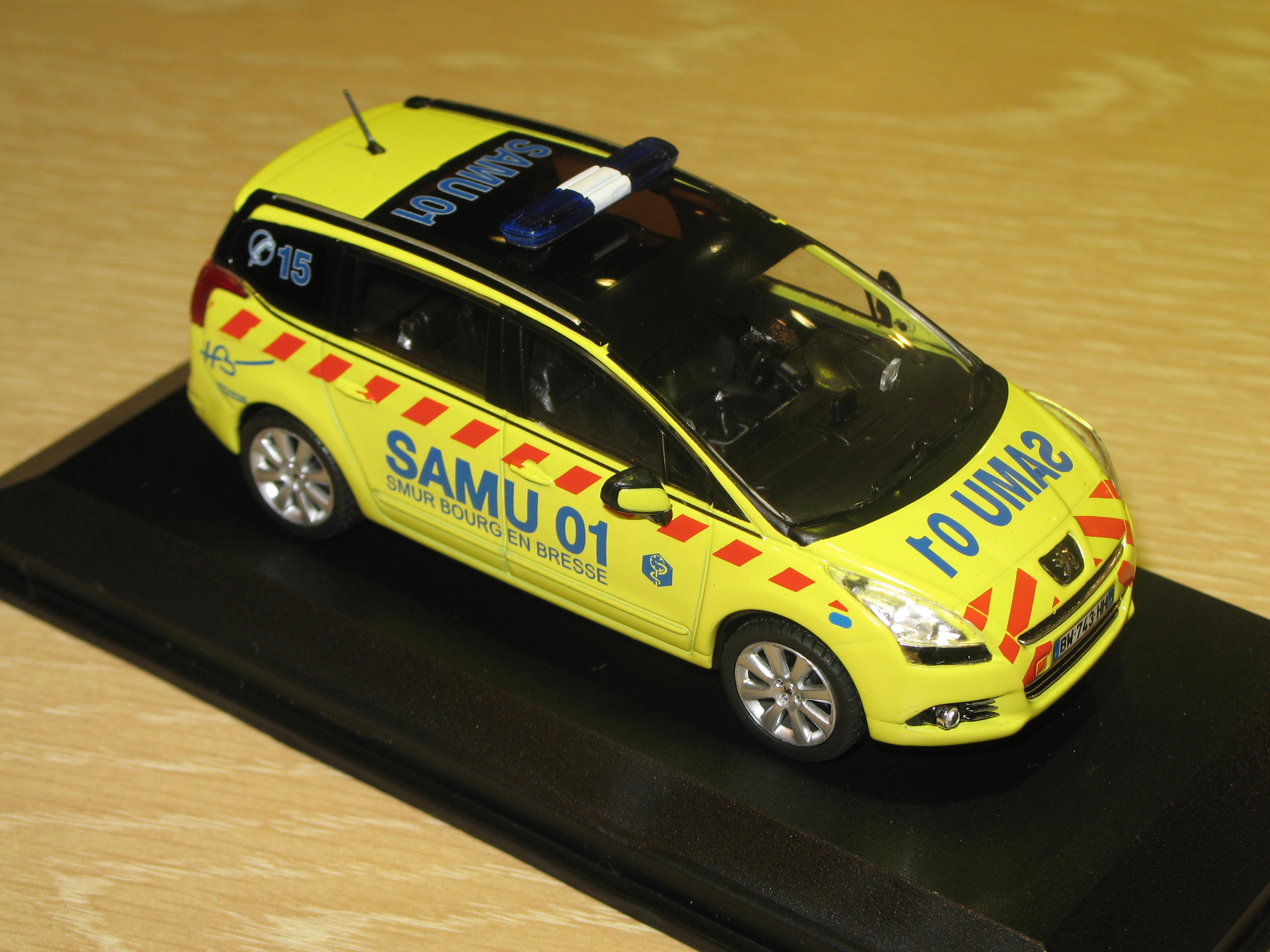 PEUGEOT 5008 SMUR 2012 NOREV 1/43°