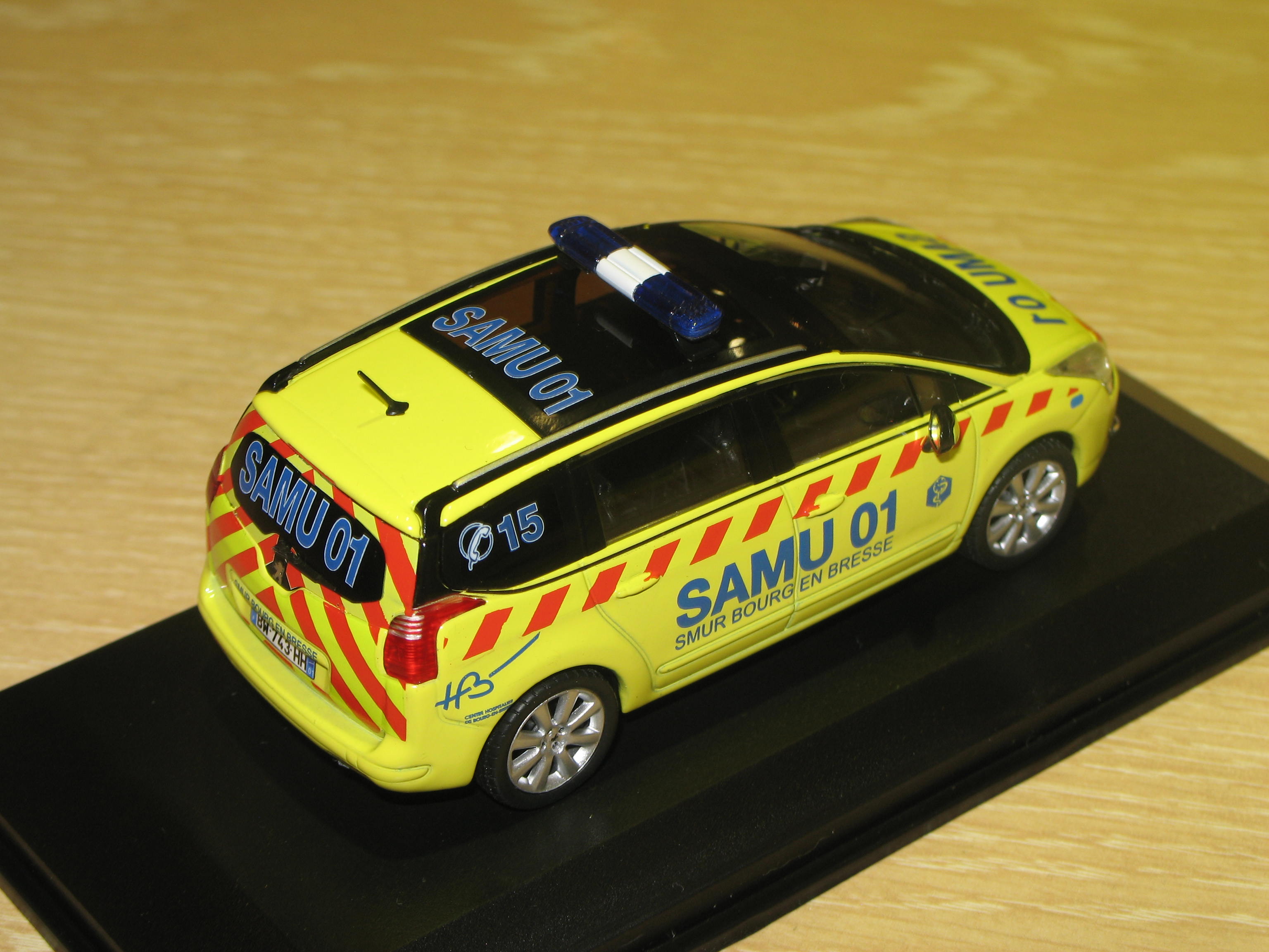 PEUGEOT 5008 SMUR 2012 NOREV 1/43°