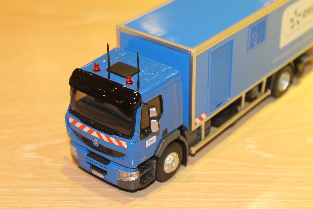 RENAULT PREMIUM ERDF 2014 ELIGOR 1/43°