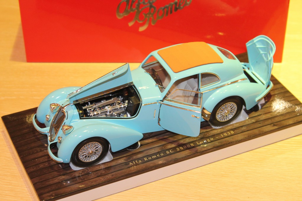 ALFA ROMEO 8C 2900B LUNGO 1938 MINICHAMPS 1/18°