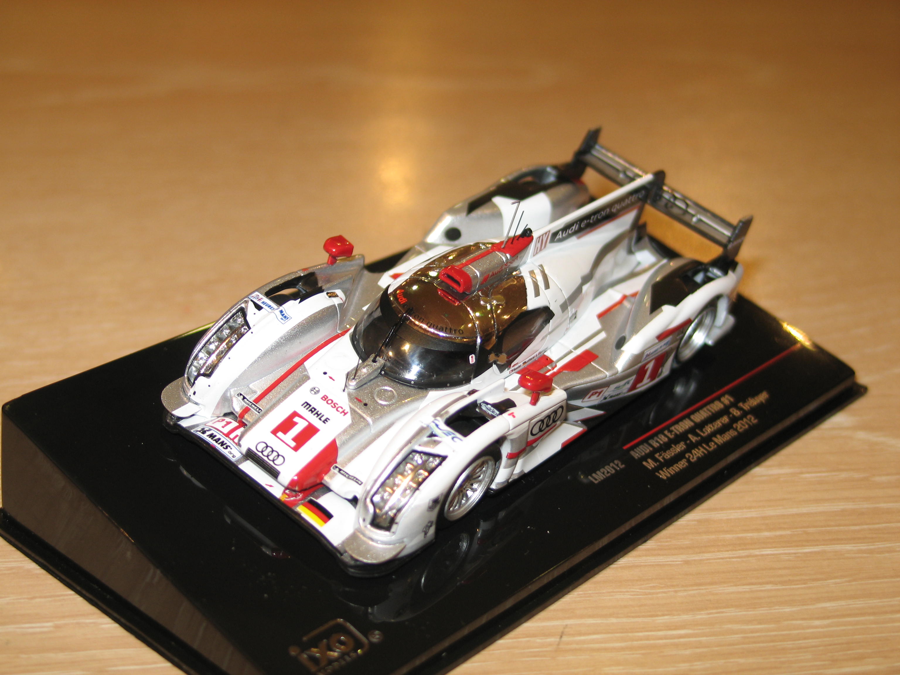 AUDI R18 E-TRON QUATTRO N°1 LM 2012