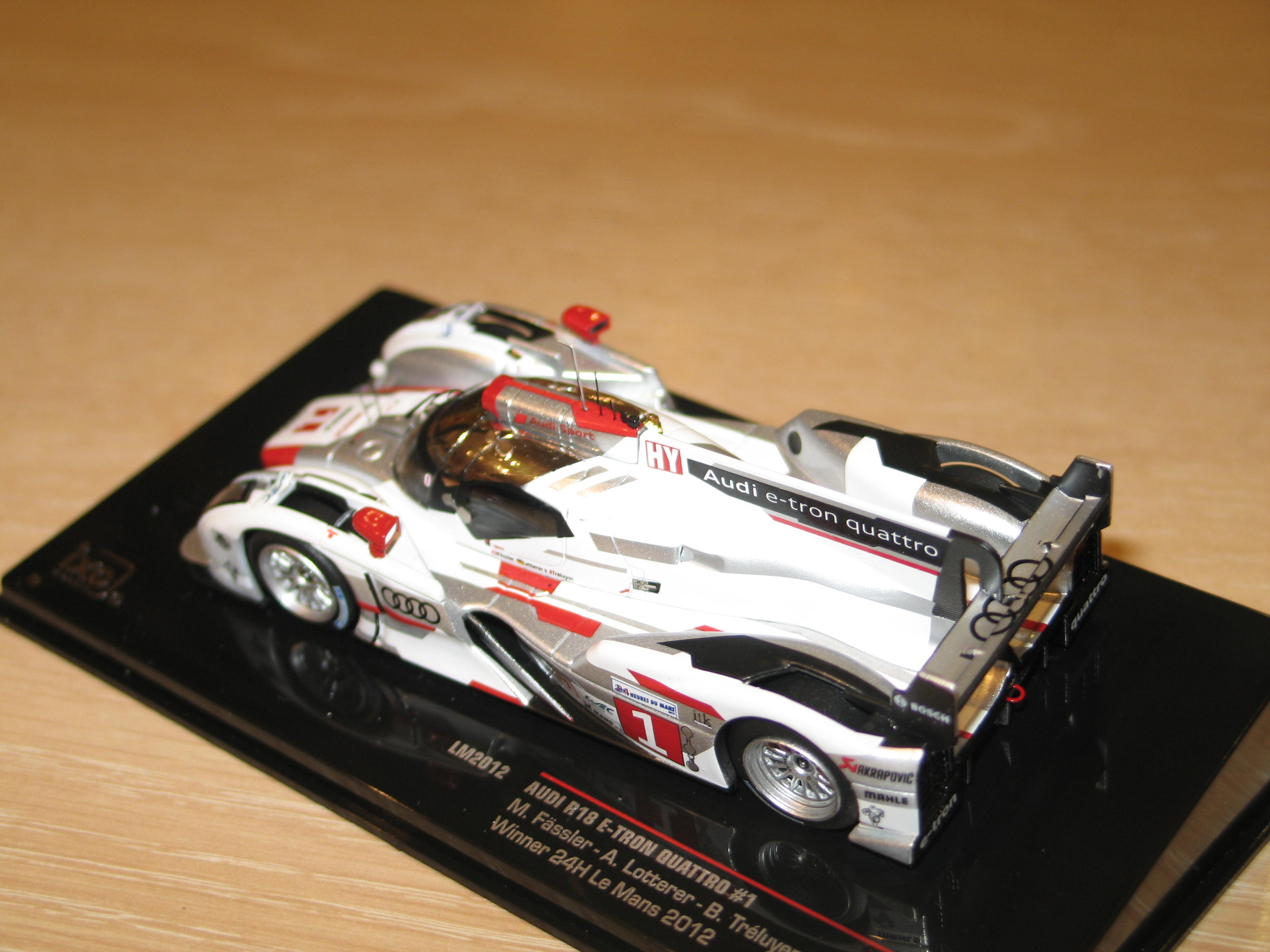 AUDI R18 E-TRON QUATTRO N°1 LM 2012