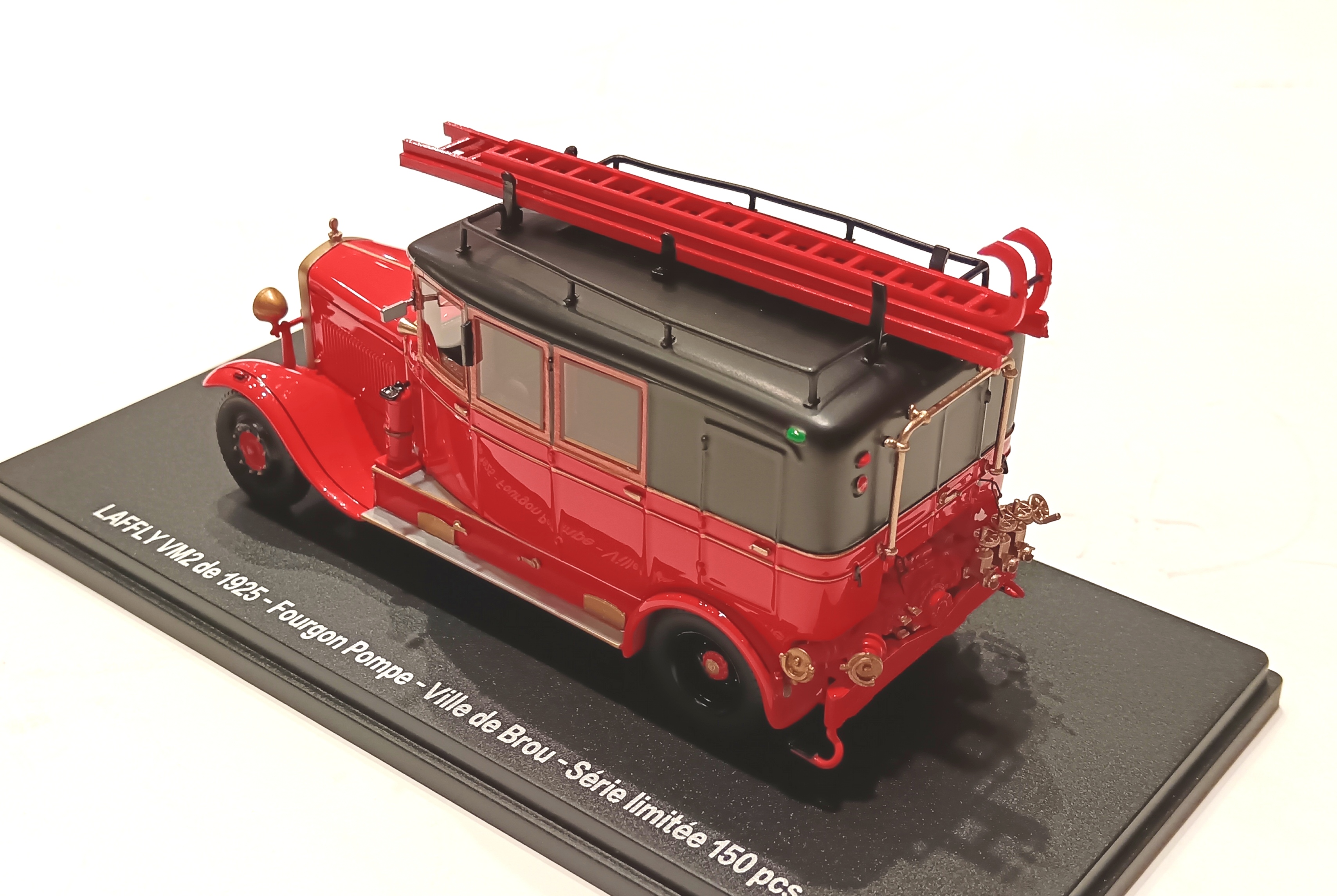 LAFFLY VM 2 FOURGON POMPE "BROU" 28 FRANSTYLE 1/43°