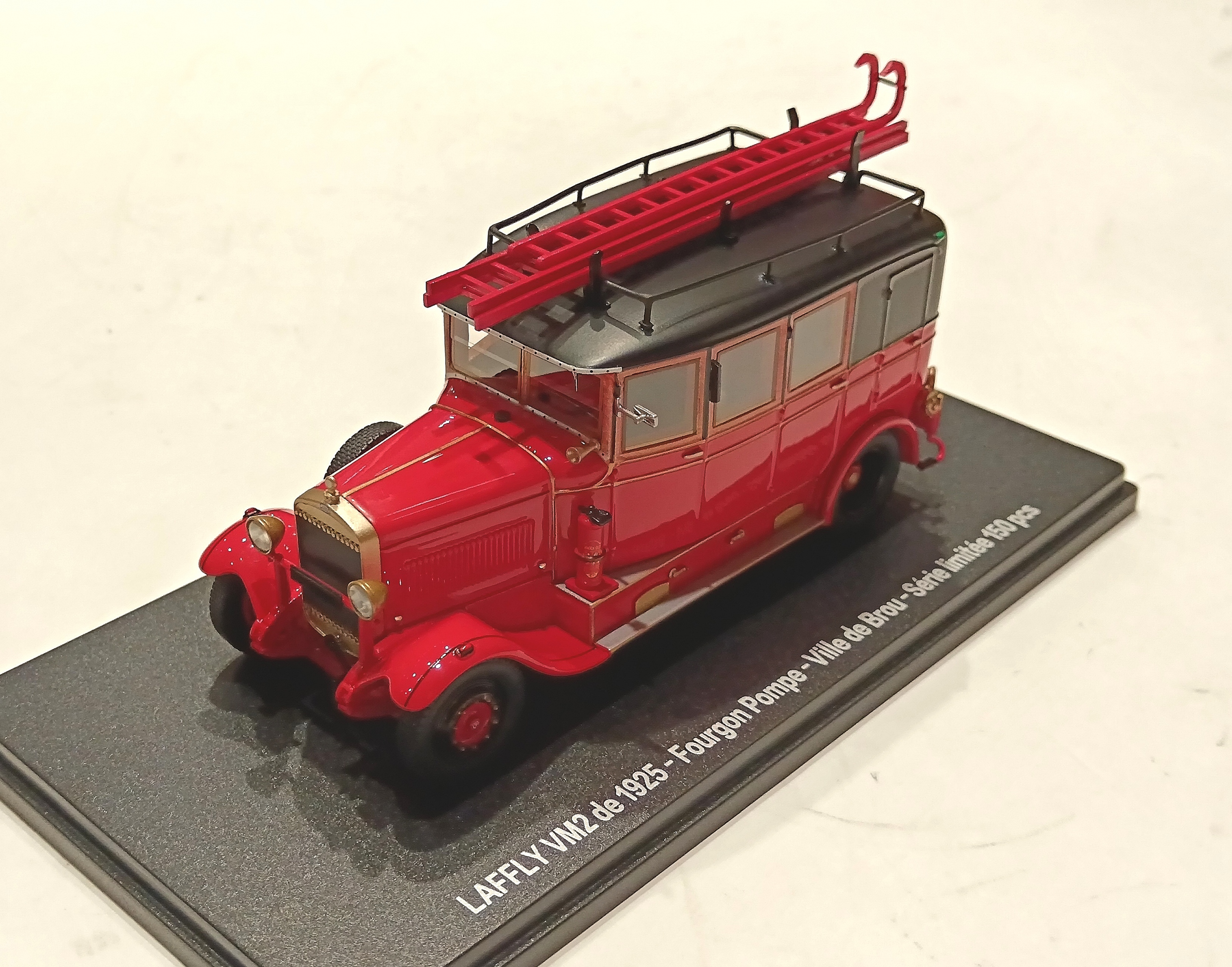 LAFFLY VM 2 FOURGON POMPE "BROU" 28 FRANSTYLE 1/43°