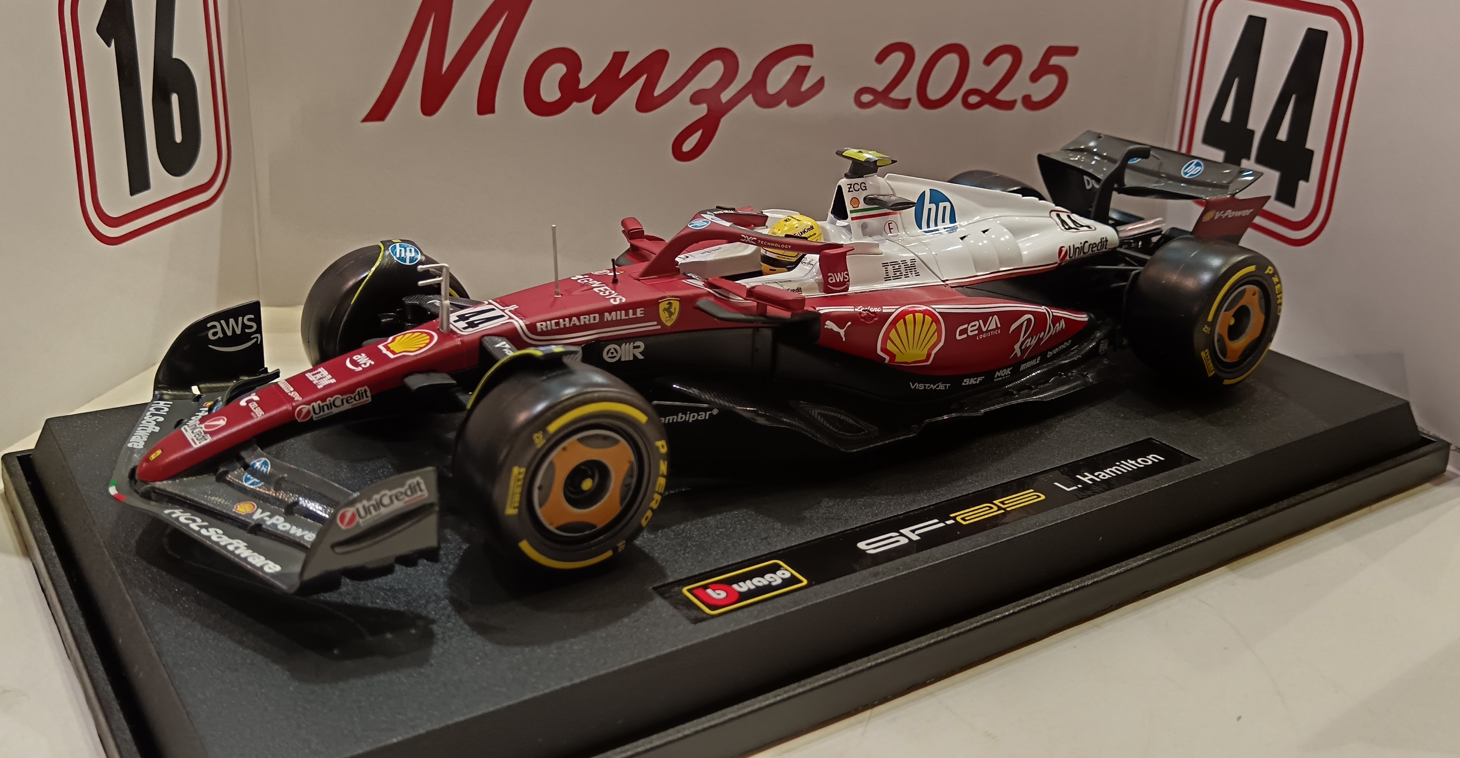 FERRARI SF-25 – Italian GP 2025 (L. Hamilton) BURAGO 1/18
