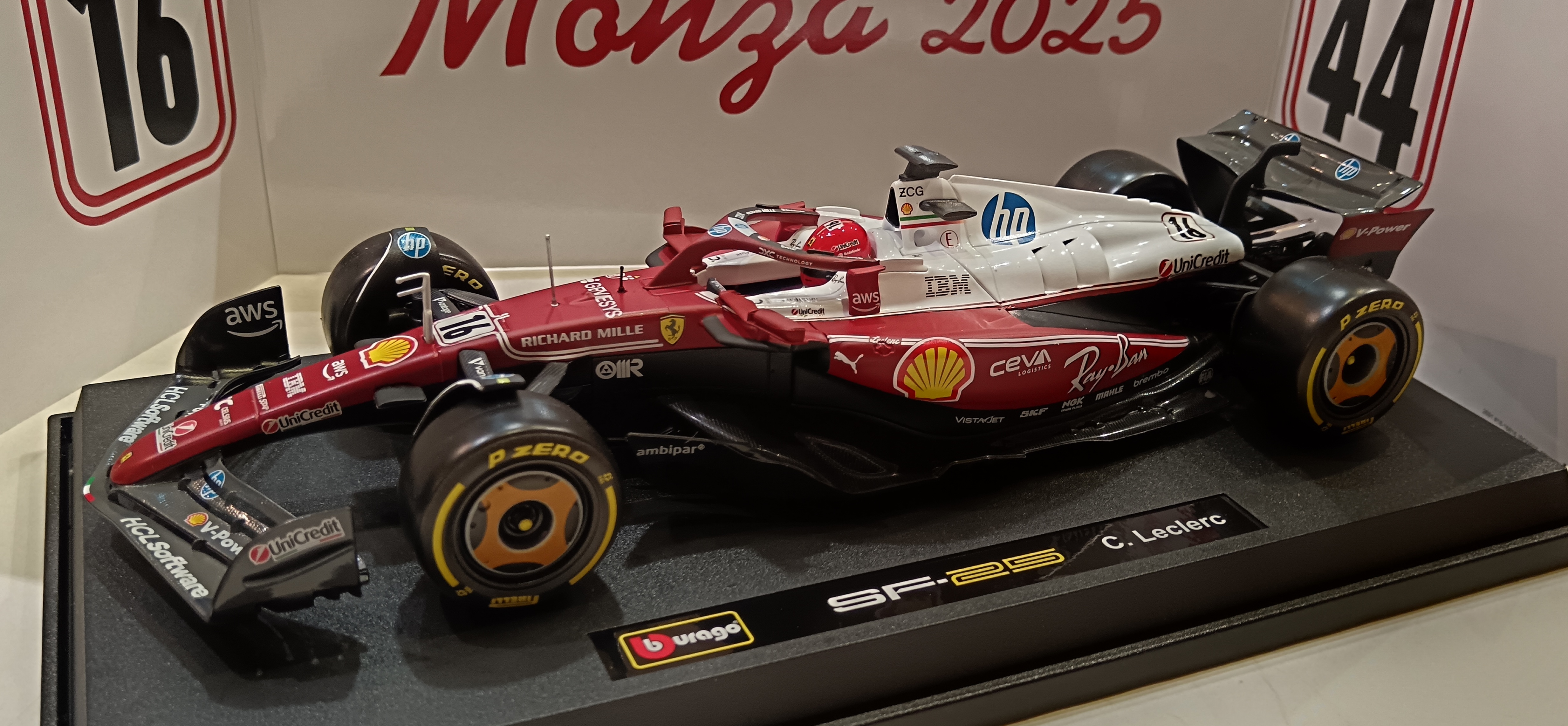 FERRARI SF-25 – Italian GP 2025 (C. Leclerc) BURAGO 1/18