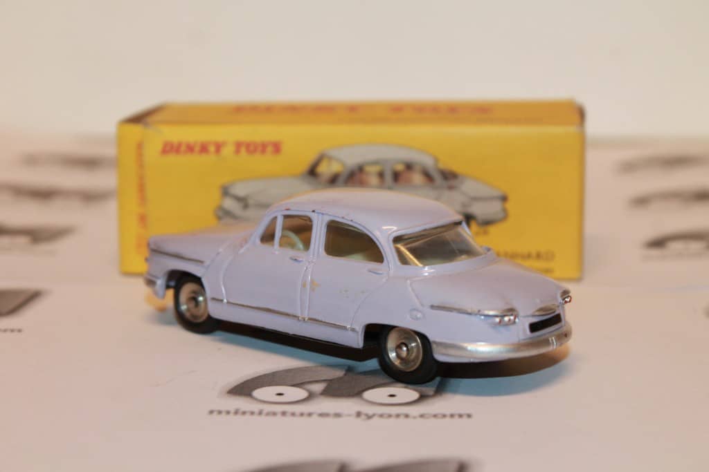 Dinky Toys 102 Panhard PL 17 Bleu dinky Junior Edition Atlas Noël 2014 neuf 1:43 - Collection