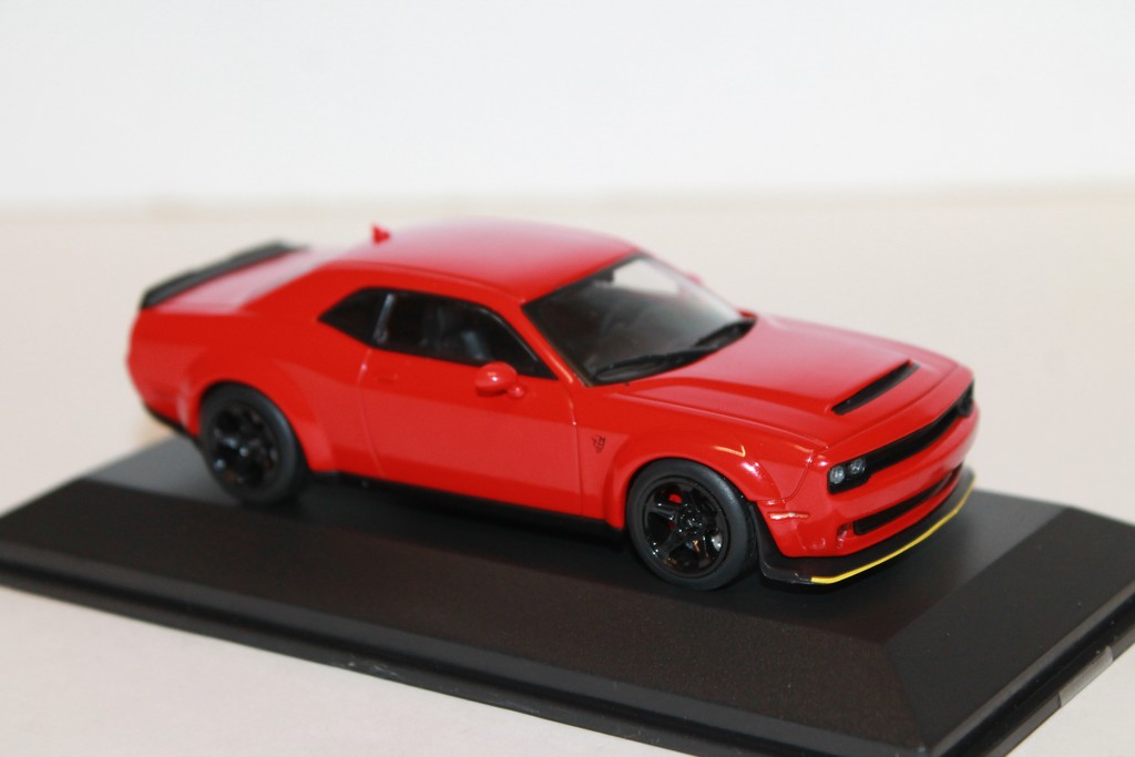 DODGE CHALLENGER SRT DEMON V8 6.2L 2018 ROUGE SOLIDO 1/43°