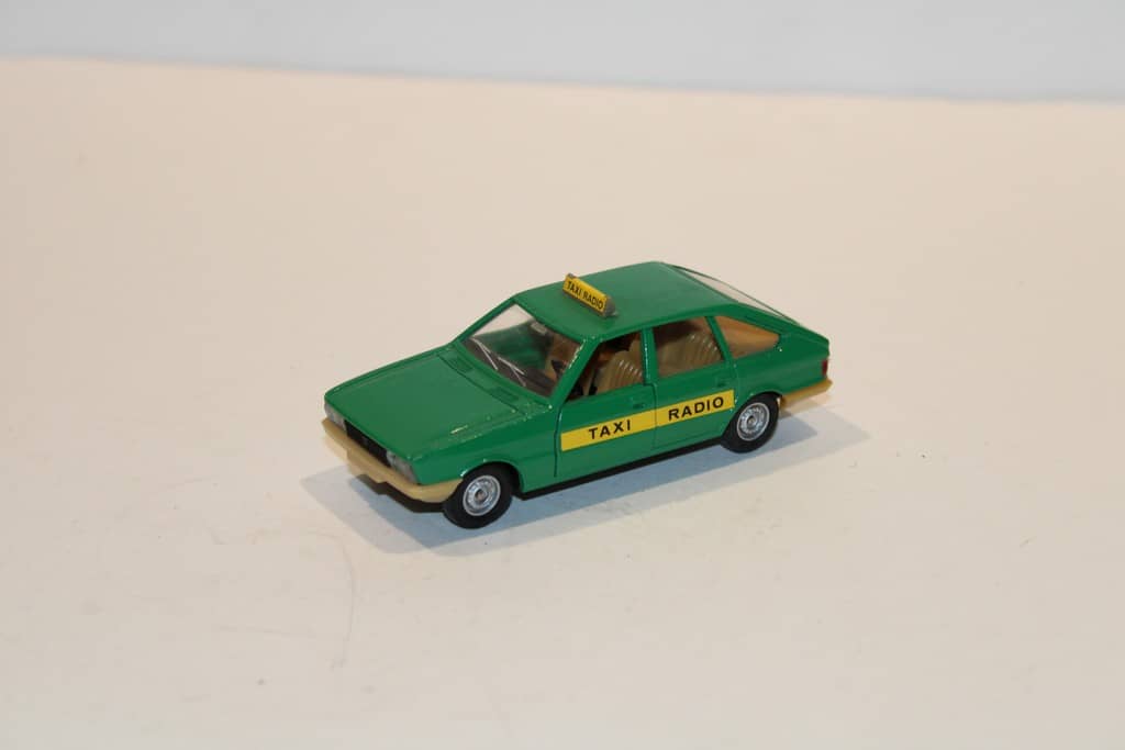 SIMCA 1308 GT VERT 1975 SOLIDO 1/43°